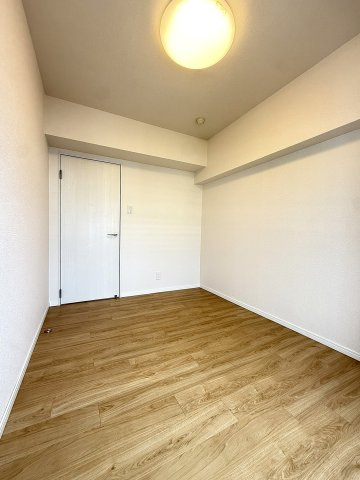 マンションニュー緑台B棟の洋室