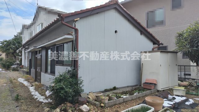 ６６５０４　岐阜市西荘事業用貸家