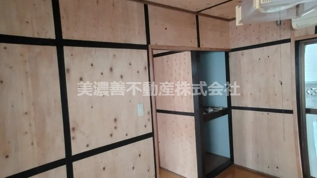６６５０４　岐阜市西荘事業用貸家のその他