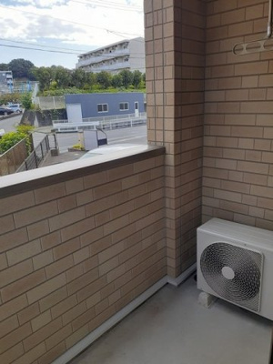 【バルコニー】 | イルデュ　ミリュー
