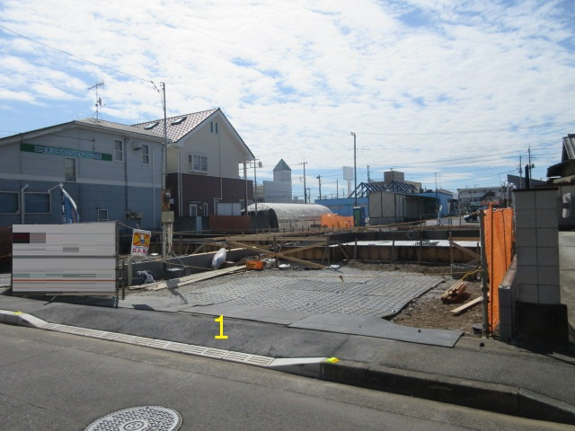 新築戸建　深谷市上柴町西1-16-10（全4棟）の前面道路含む現地写真
