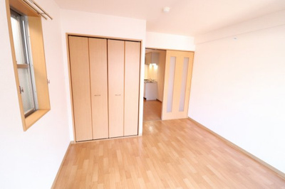 【洋室】 | メゾンバイタルA棟