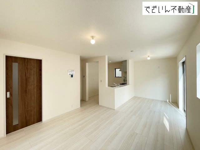 【居間・リビング】 | Livele Garden.S鴻巣市松原3期　新築住宅 | ≪4号棟≫
現地(2026年7月撮影)