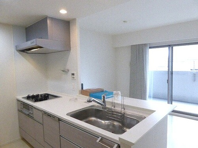 【キッチン】 | サーパス駅東公園 | キッチン　※前回募集時2021年9月の写真
