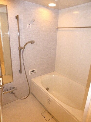 【浴室】 | サーパス駅東公園 | 浴室　※前回募集時2021年9月の写真