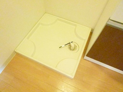 【その他】 | イーストヒルズ宿郷 | 洗濯機置場