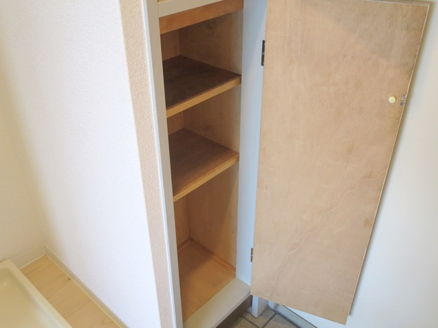 プラザ南小岩の内装|靴など収納できて便利です(*^_^*)