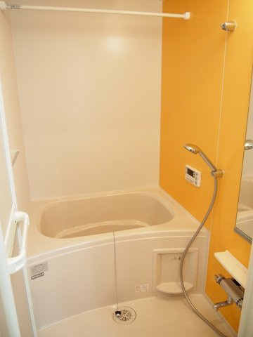 ラ・ルーチェ　オリエンテの浴室