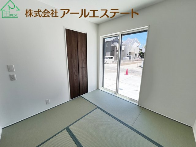 加古郡播磨町二子　1期　　山陽電鉄「西二見駅」徒歩9分の和室