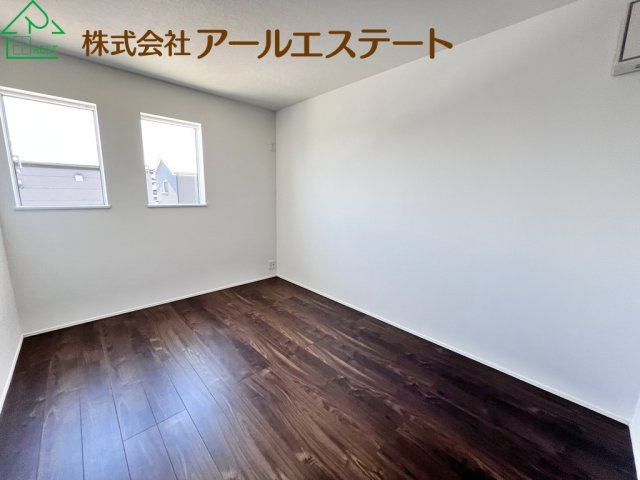 加古郡播磨町二子　1期　　山陽電鉄「西二見駅」徒歩9分の洋室