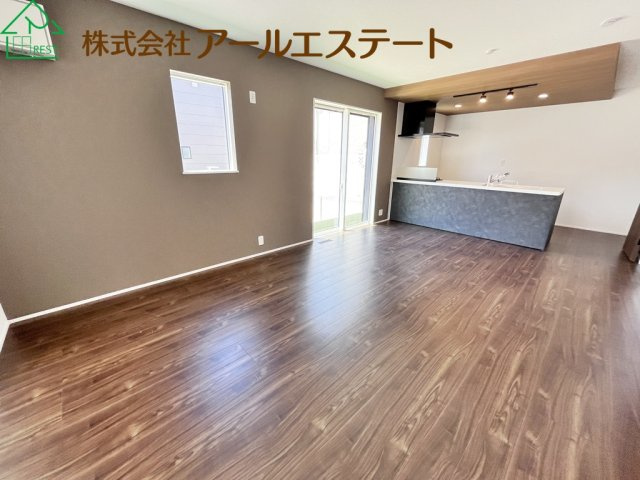 加古郡播磨町二子　1期　　山陽電鉄「西二見駅」徒歩9分の居間・リビング