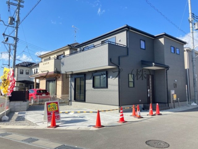 リーブルガーデン桜井市栗殿13期の外観|おしゃれな外観です