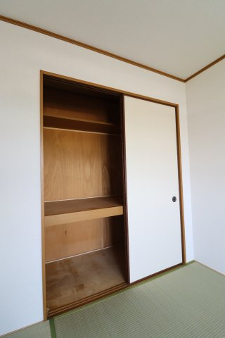 アーバンヒル広川の収納