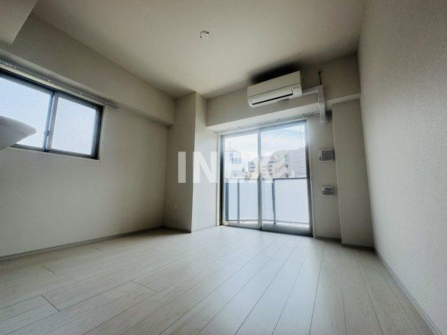 横浜市中区長者町５丁目の賃貸マンションの居間・リビング