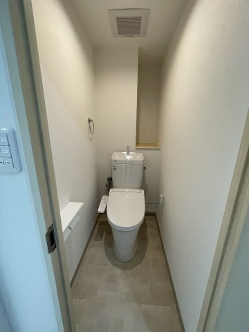 ロイヤルメゾン舞子坂のトイレ