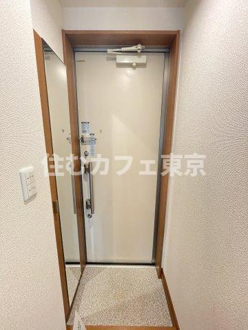 フォレストメゾン府中桜通りの玄関|※別部屋写真