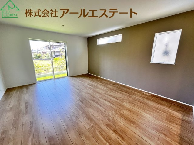 加古郡播磨町二子　1期　　山陽電鉄「西二見駅」徒歩9分の洋室