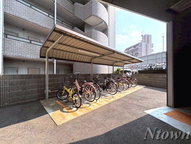【その他共用部分】 | GRANDUKE大曽根 | 駐輪場です