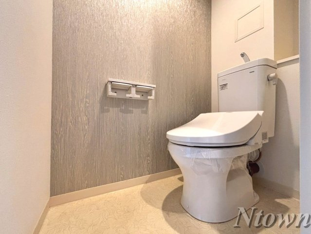 【トイレ】 | GRANDUKE大曽根 | 落ち着いた色調のトイレです