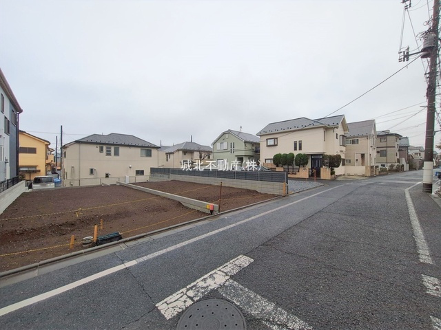練馬区南大泉６丁目 全2棟 2号棟の前面道路含む現地写真
