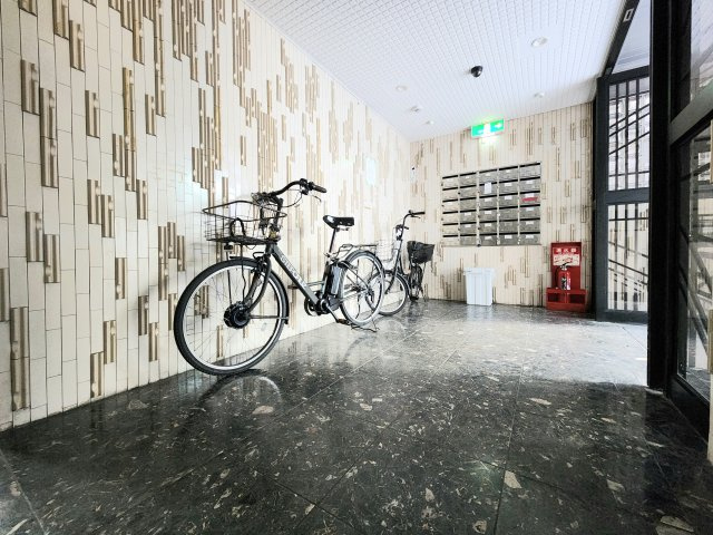 プレステージュ長居のエントランス
