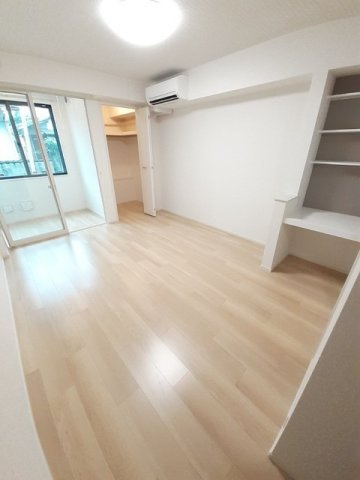 アンド　ザ　ブルー　Ⅱの内装