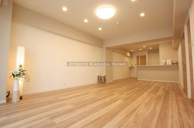 【居間・リビング】