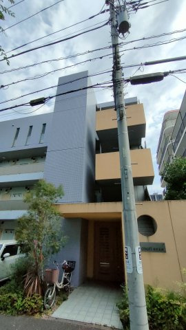 ユーコート府中是政の外観