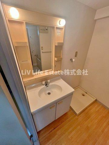 ＪＵＮ谷戸ハイツの洗面所