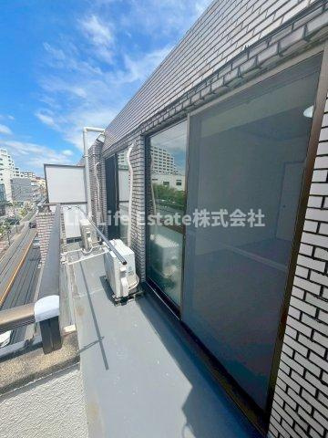 ＪＵＮ谷戸ハイツのバルコニー