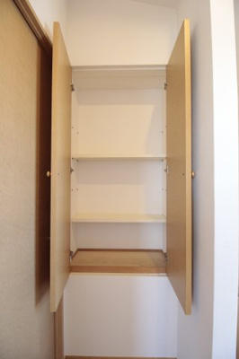 【収納】 | 藤和シティホームズ千葉公園 | 踊り場　収納