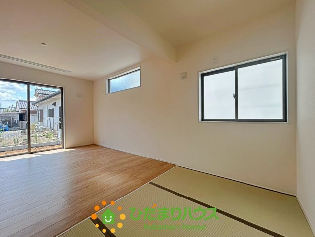 加須市三俣1丁目　新築一戸建て　03　リーブルガーデンの和室
