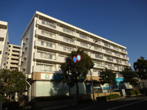 港南台駅前プラザ２号棟の画像