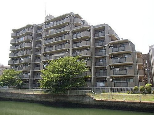 ライオンズマンション菊川リバーサイドの外観