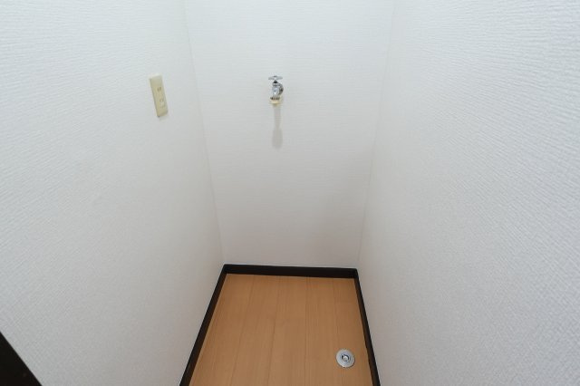 清栄荘のその他|洗濯機置場