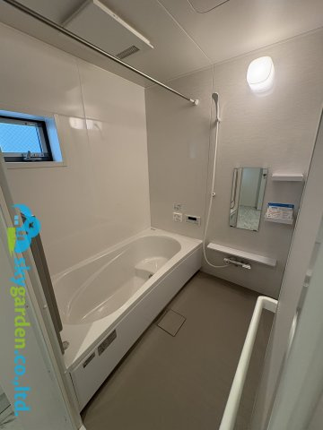 茅ヶ崎市松が丘2丁目　新築戸建　全3棟2号棟の浴室|ゆったり過ごせるお風呂です