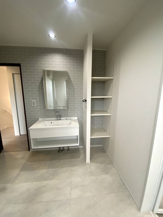 おおたかの森東戸建の洗面所