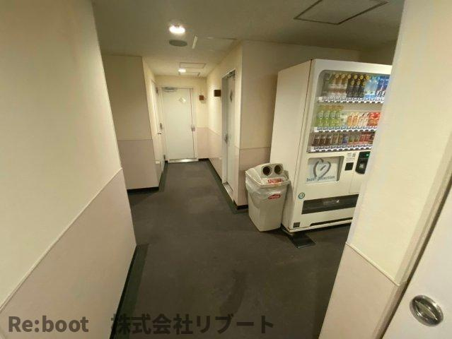 船橋本町プラザビルのロビー