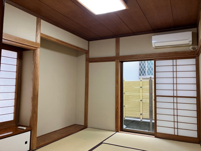 【寝室】 | 領家戸建 | 開放的な寝室です