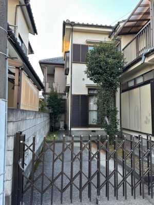 【庭】 | 野火止戸建 | お庭の付いた物件です