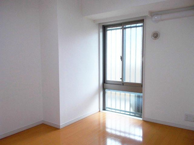 【寝室】 | レヴィールヒルズ入間リバービュー | 落ち着いて過ごせるお部屋なので、寝室にいかがでしょうか