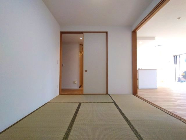 ローレルコートエスタ鹿山の和室|ご都合のよろしい日時に現地をご案内させて頂きます！是非、お問い合わせお待ちしております!!