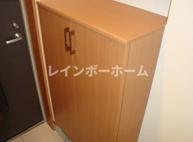 グレイシャスの玄関