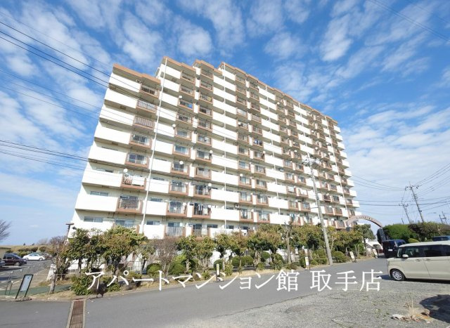 ルックハイツ藤代 B棟の外観