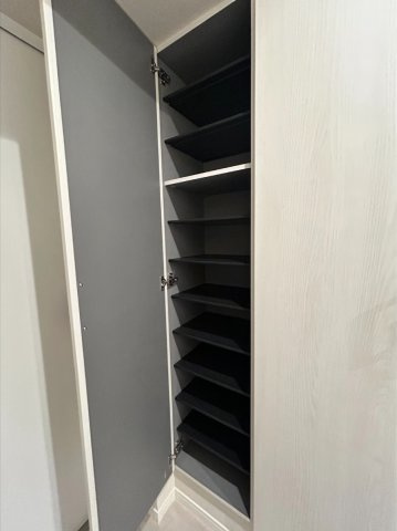 グローリオ高円寺604の収納