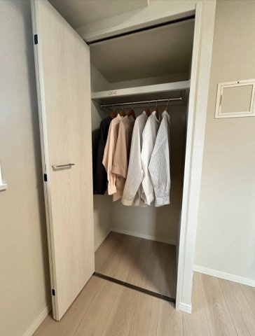 グローリオ高円寺604のその他