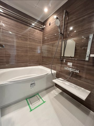 グローリオ高円寺604