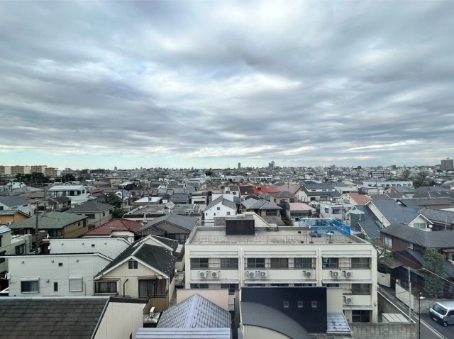 グローリオ高円寺604の展望