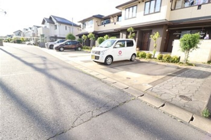 ＨＡＮＡＢＵＳＡ　Ⅰの駐車場