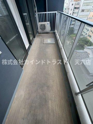 グランソルティア天神の苑のバルコニー